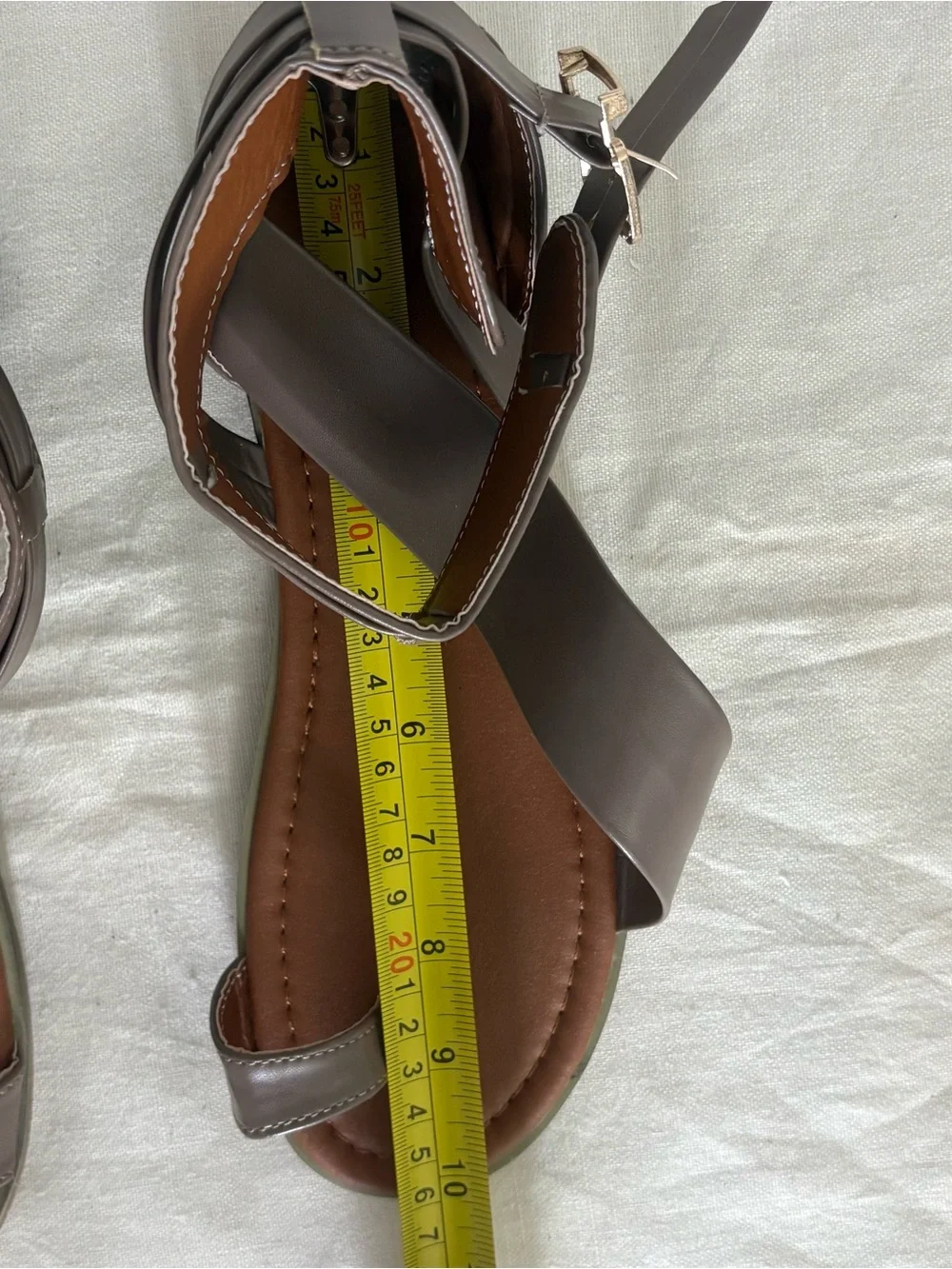 JUTY Toe Loop Ankle Strap Flat Sandals Women Size 10 Gladiator Comfor See Photo